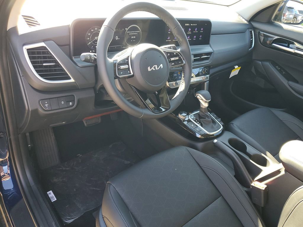 New 2026 Kia Seltos EX w/ EX Sunroof Package image 6