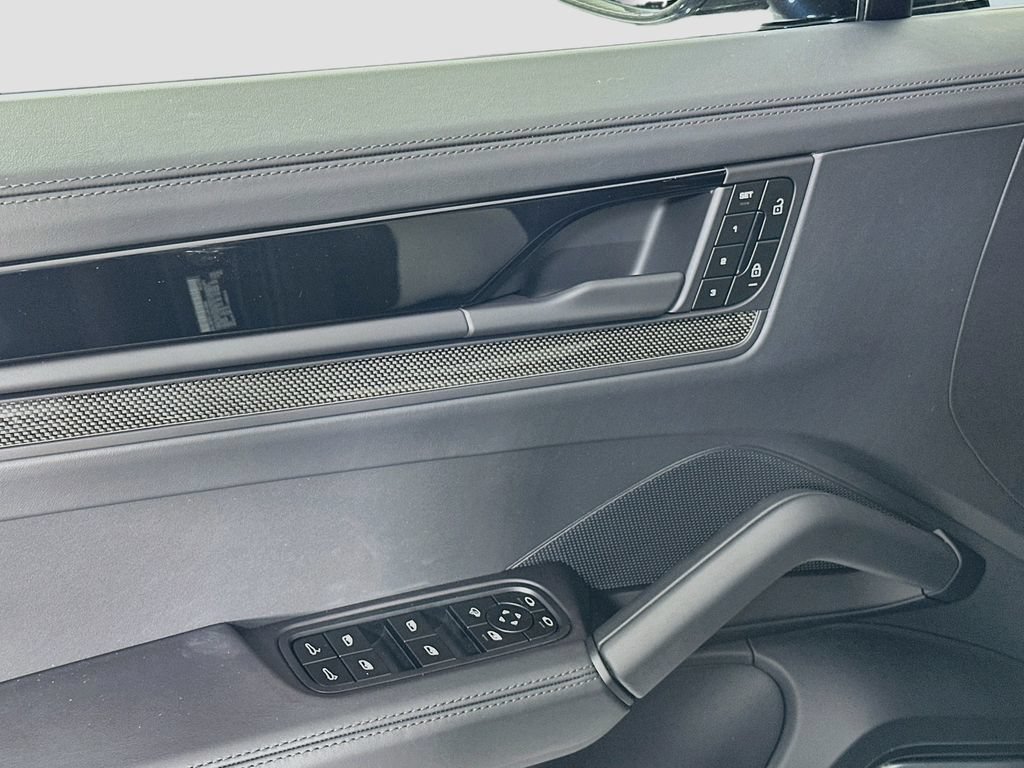 New 2026 Porsche Cayenne Turbo GT AWD/4WD image 19