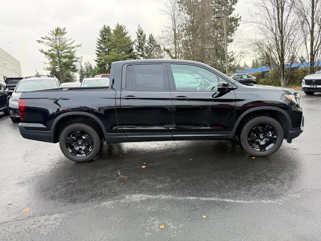 Certified 2025 Honda Ridgeline Black Edition image 12