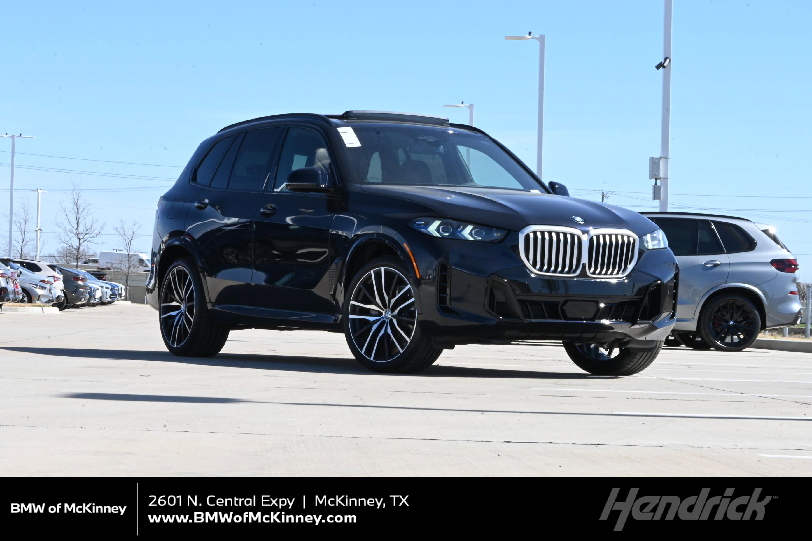 New 2026 BMW X5 xDrive40i w/ M Sport Package image 1