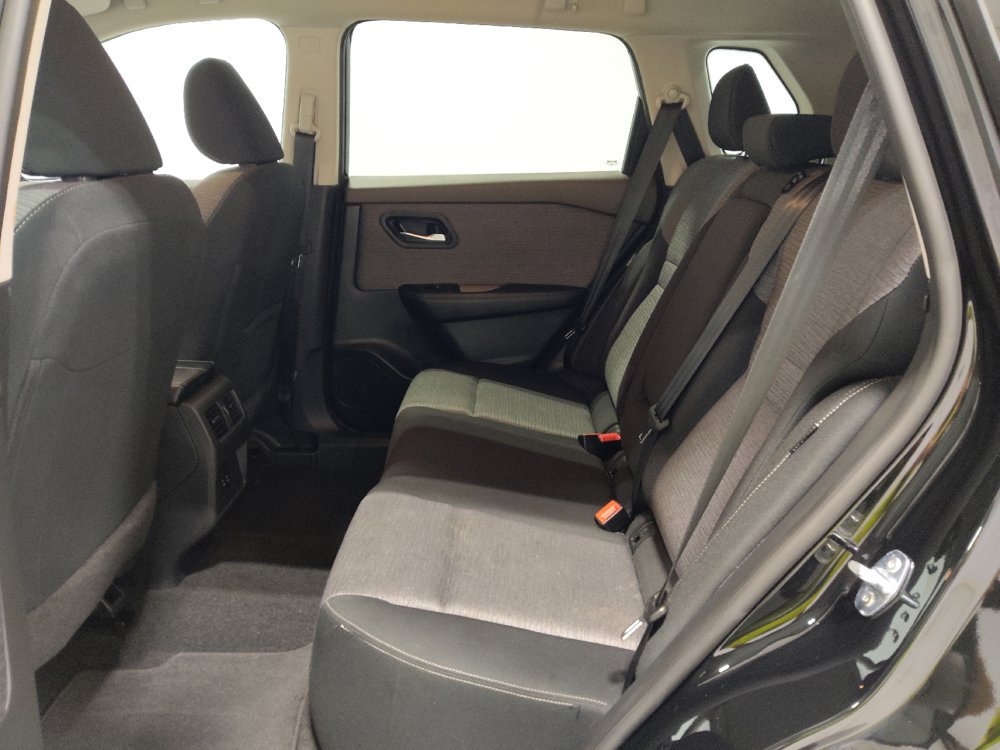 Used 2023 Nissan Rogue SV AWD/4WD image 18