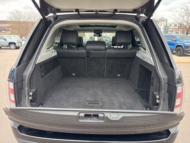 Used 2017 Land Rover Range Rover Supercharged AWD/4WD image 9
