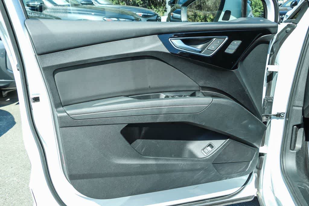 Used 2023 Audi Q4 e-tron Premium Plus RWD image 25