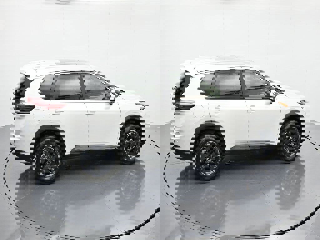 New 2026 Nissan Rogue SV w/ SV Premium Package image 31