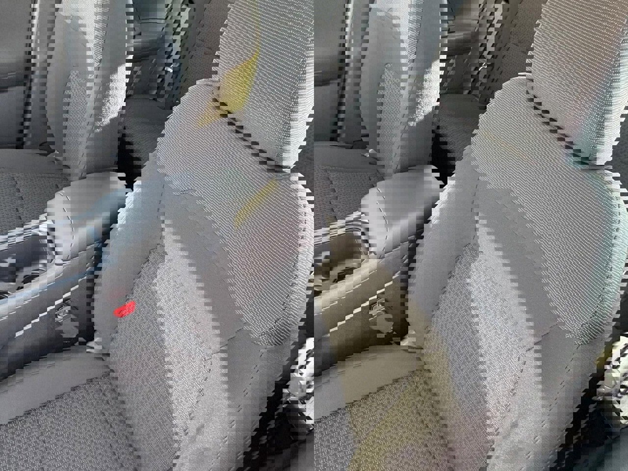 New 2026 Nissan Kicks S image 18