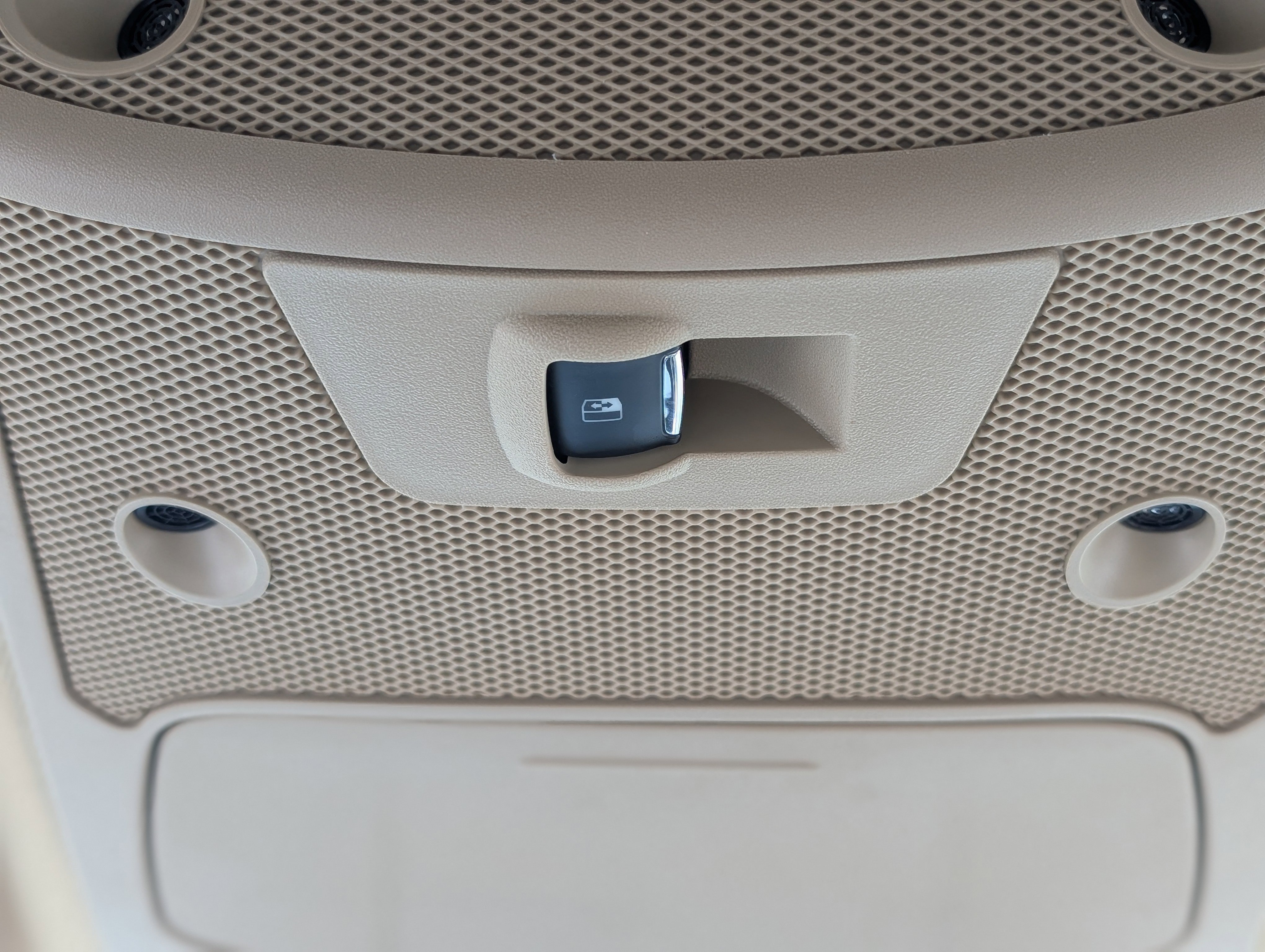 Used 2019 Ford F150 Lariat w/ Equipment Group 502A Luxury image 28