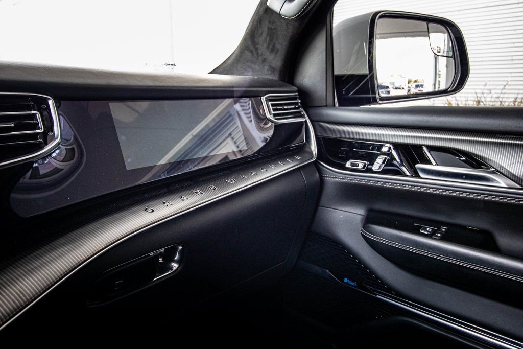 Used 2022 Jeep Grand Wagoneer Series II image 39