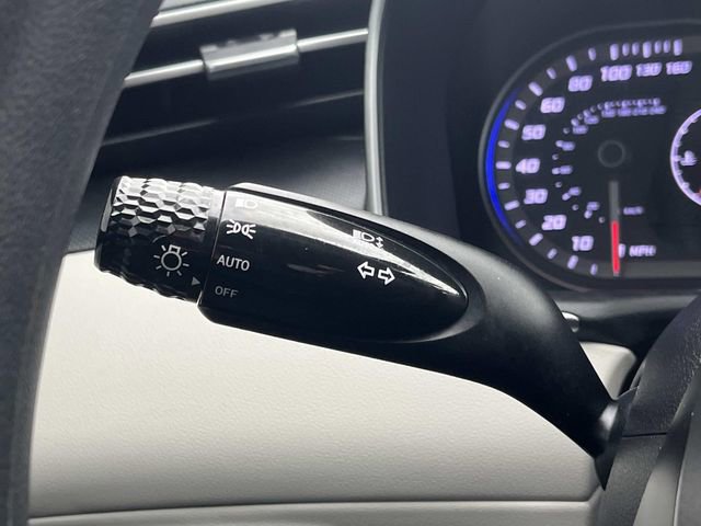 Used 2023 Hyundai Tucson SE image 27