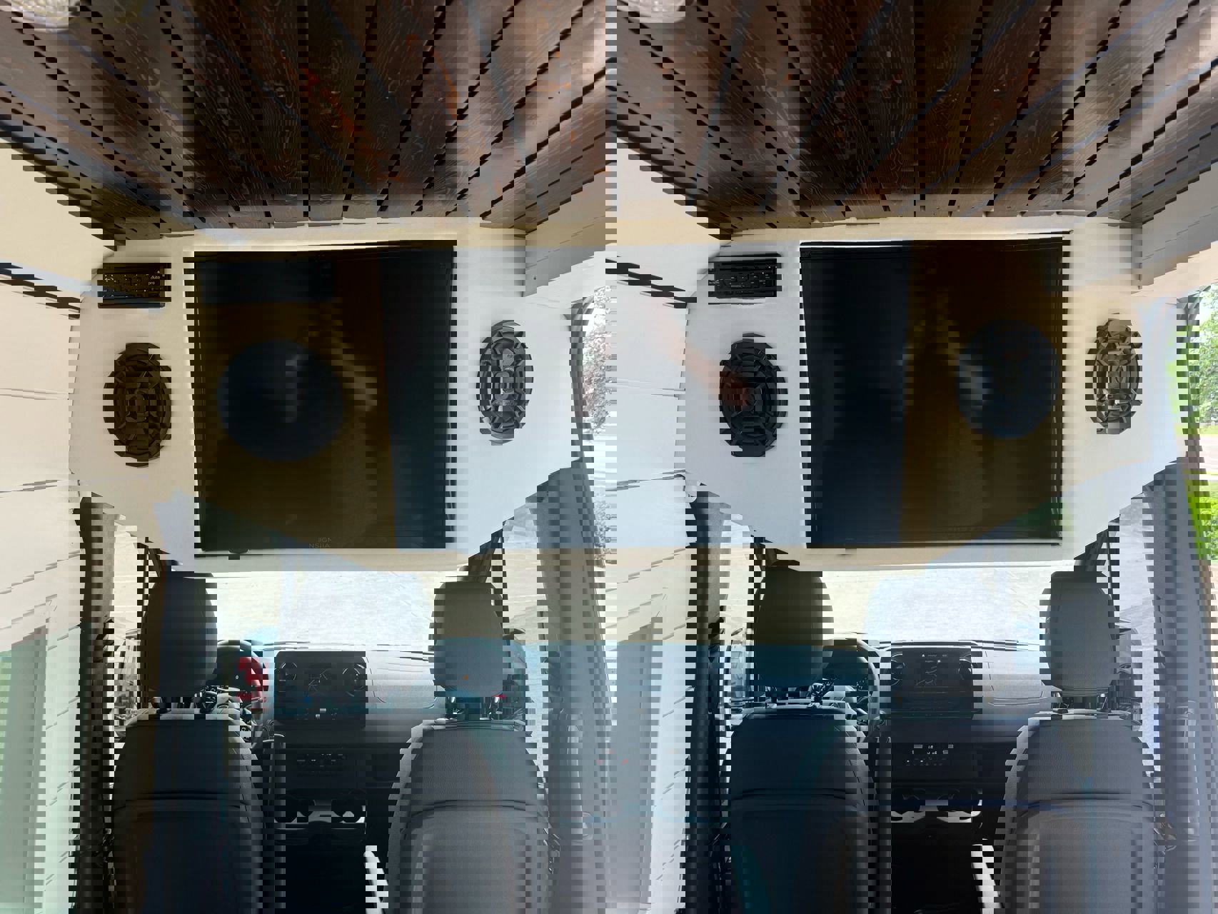 Used 2019 Mercedes-Benz Sprinter 2500 image 24