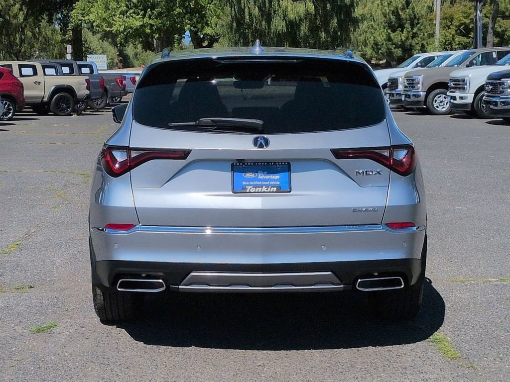 Used 2025 Acura MDX w/ Technology Package AWD/4WD image 4