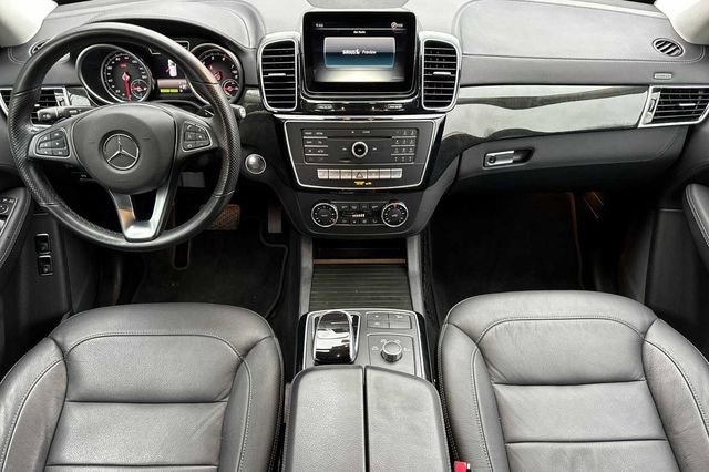 Used 2017 Mercedes-Benz GLE 550e GLE 550e 4D Sport Utility 4MAT image 5