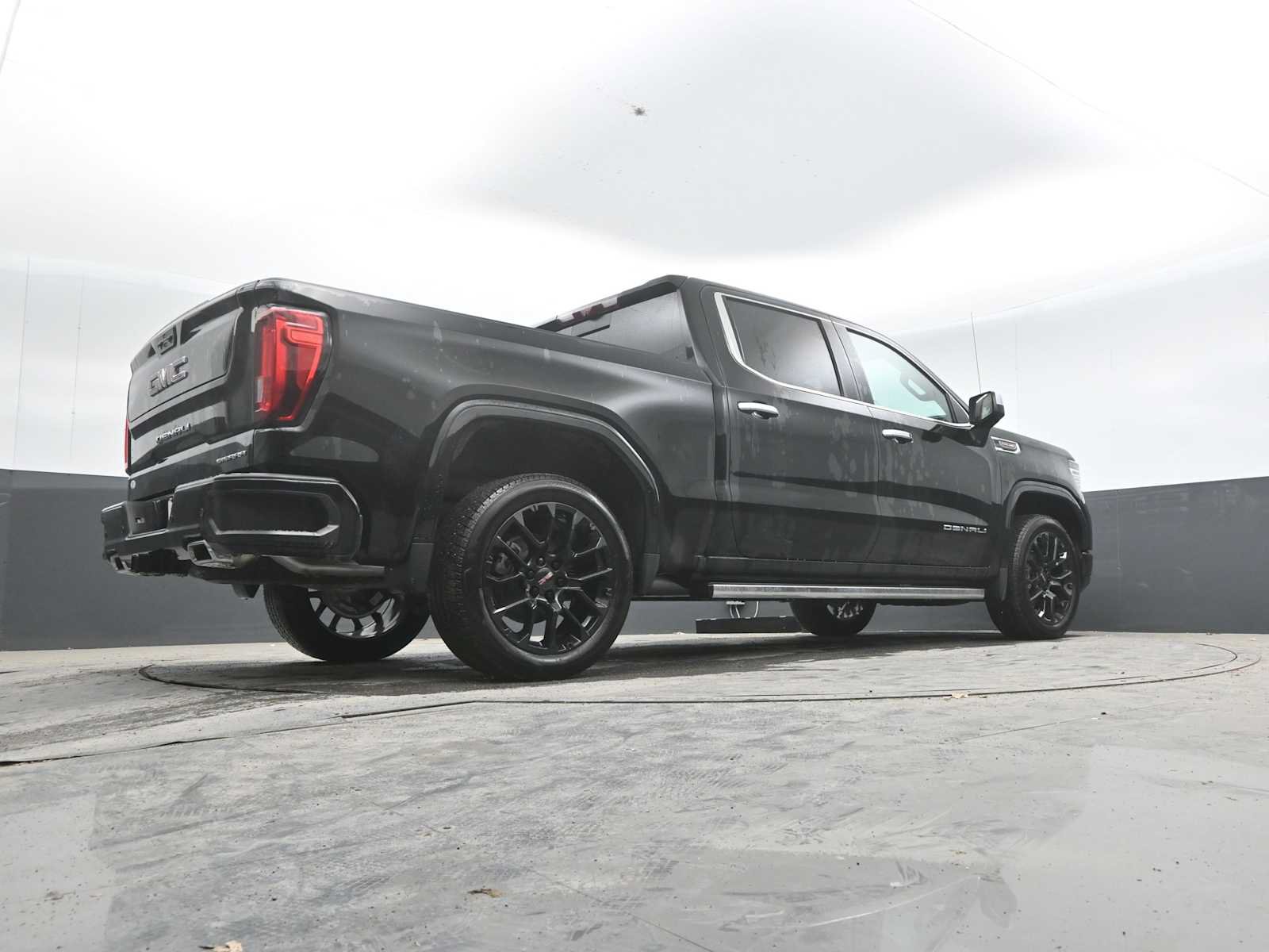 New 2024 GMC Sierra 1500 Denali w/ Technology Package AWD/4WD image 49