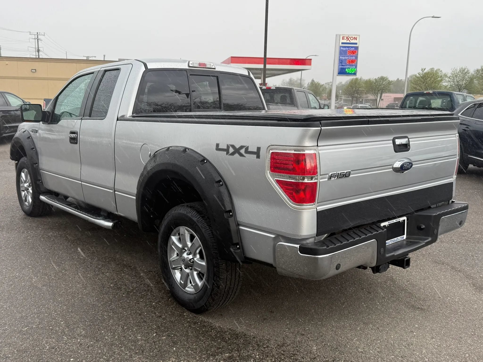 Used 2013 Ford F150 XLT w/ Luxury Equipment Group AWD/4WD image 7