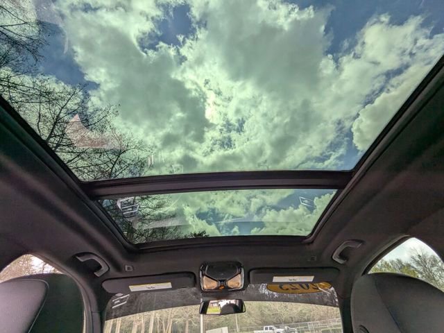 Used 2023 BMW X3 M40i w/ Premium Package image 14