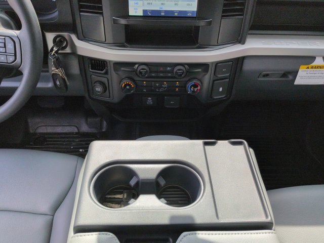New 2026 Ford F350 XL RWD image 18