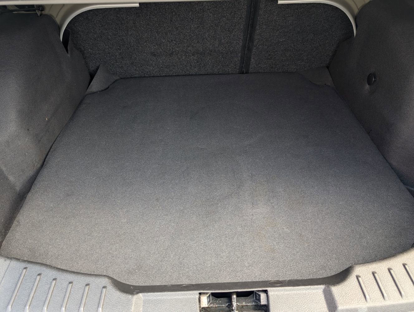 Used 2018 Ford Focus SE image 19