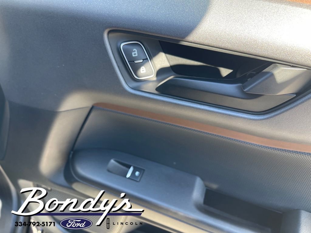 Used 2021 Ford Bronco Sport Badlands w/ Badlands Package image 24