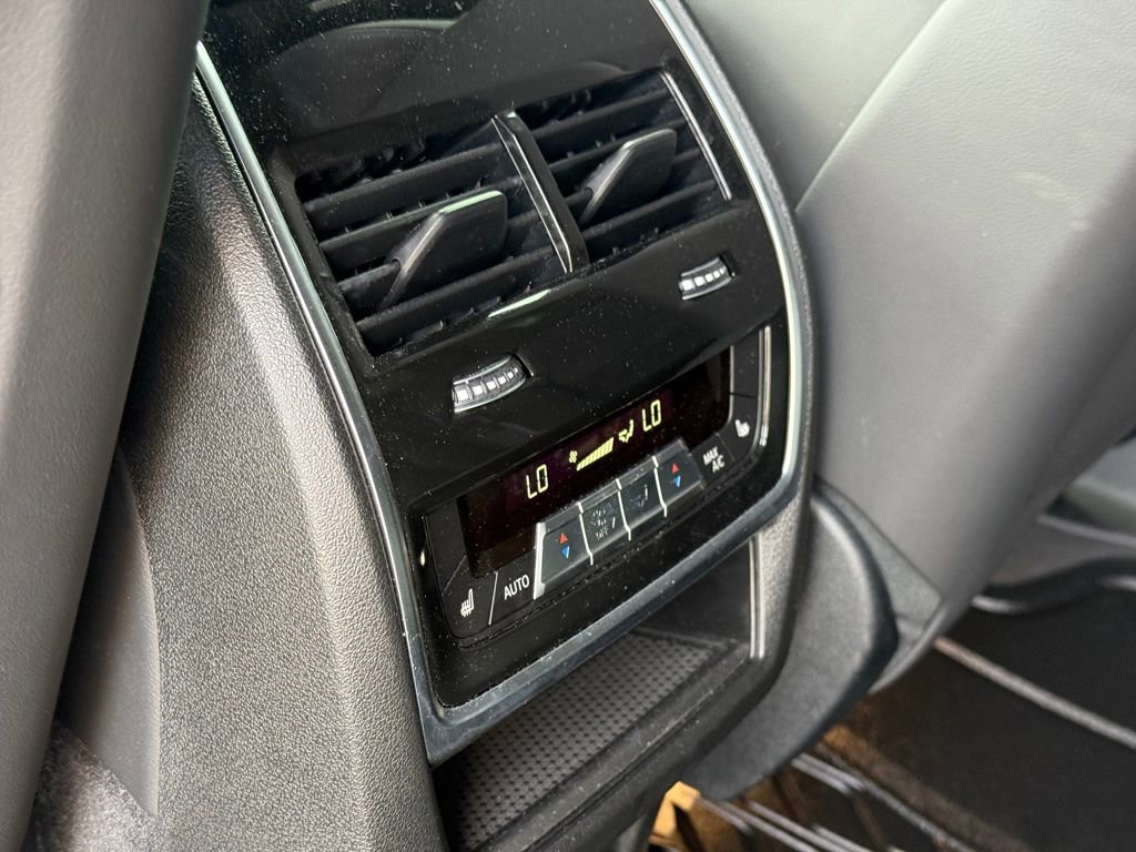 Used 2025 BMW XM image 20