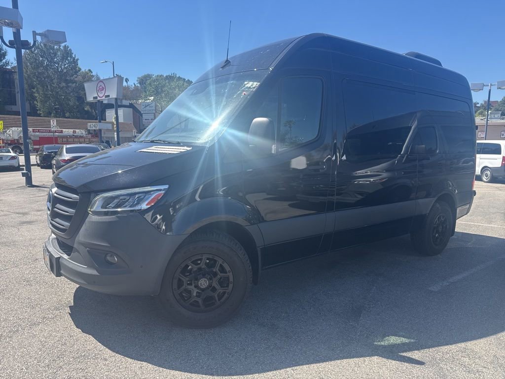 Used 2023 Mercedes-Benz Sprinter 2500 image 1