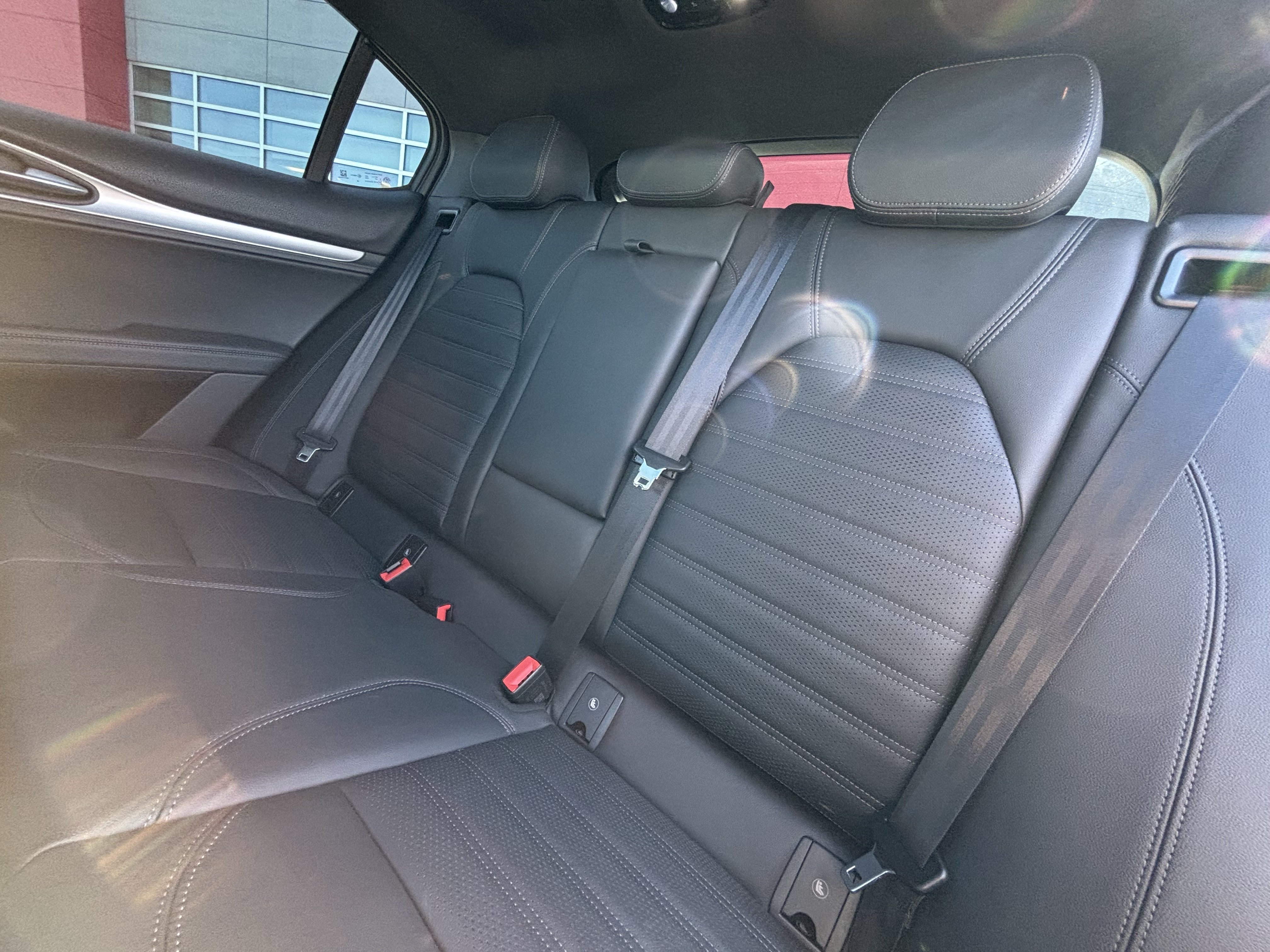 Certified 2024 Alfa Romeo Stelvio Veloce AWD/4WD image 36