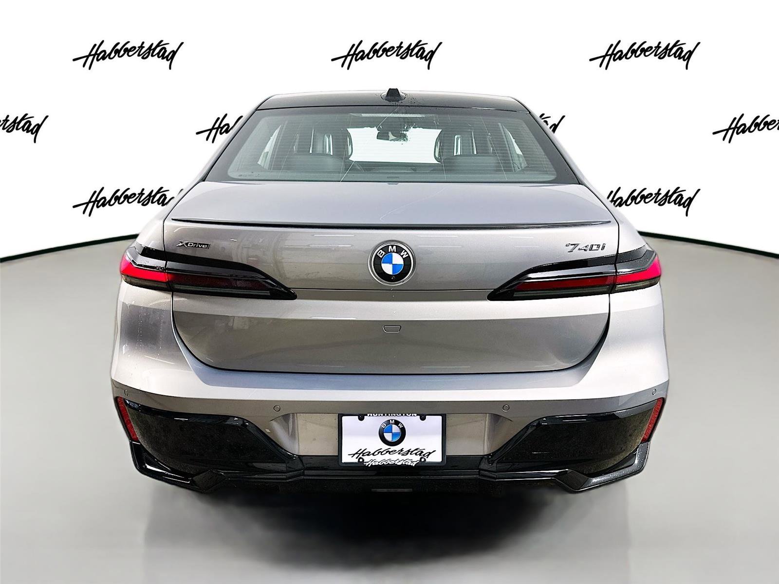 New 2026 BMW 740i xDrive w/ Premium Package image 6