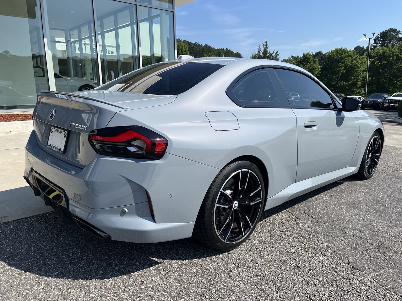 Certified 2025 BMW M240i Coupe RWD image 8