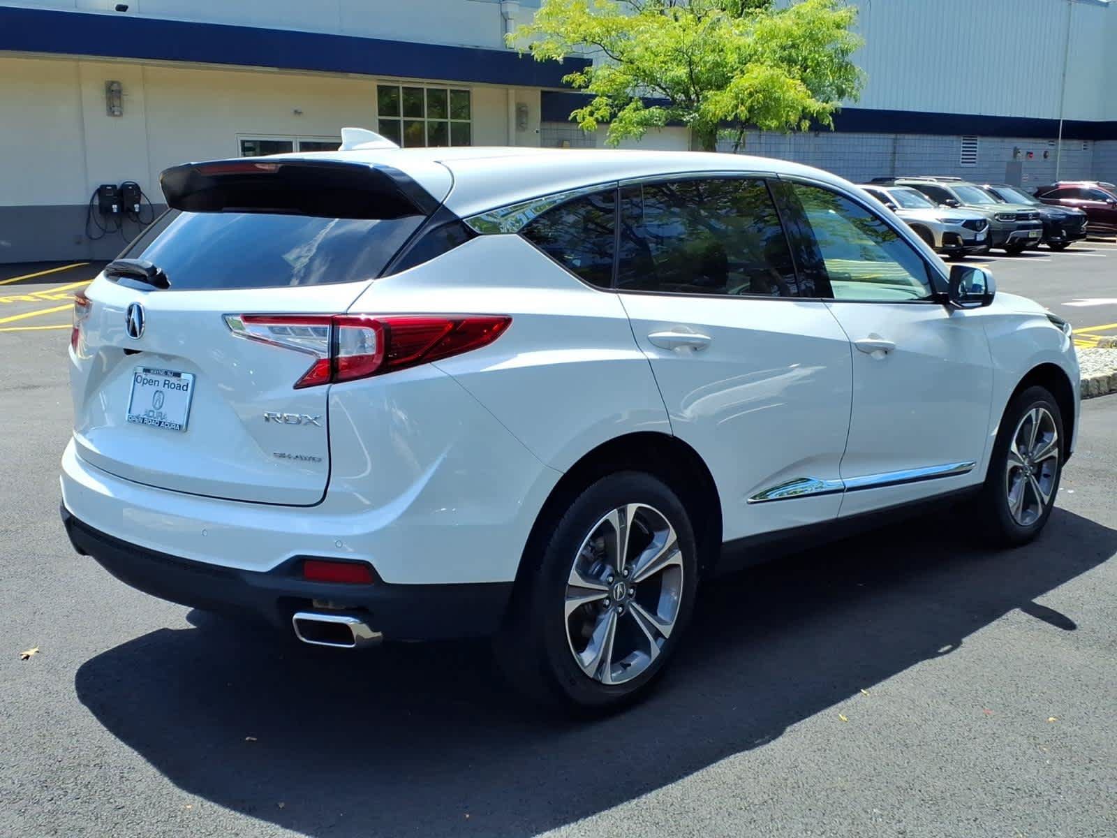 Certified 2025 Acura RDX w/ Technology Package AWD/4WD image 7