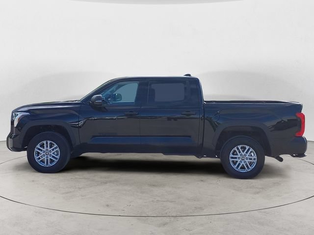 Used 2024 Toyota Tundra SR5 w/ SR5 Convenience Package AWD/4WD image 2