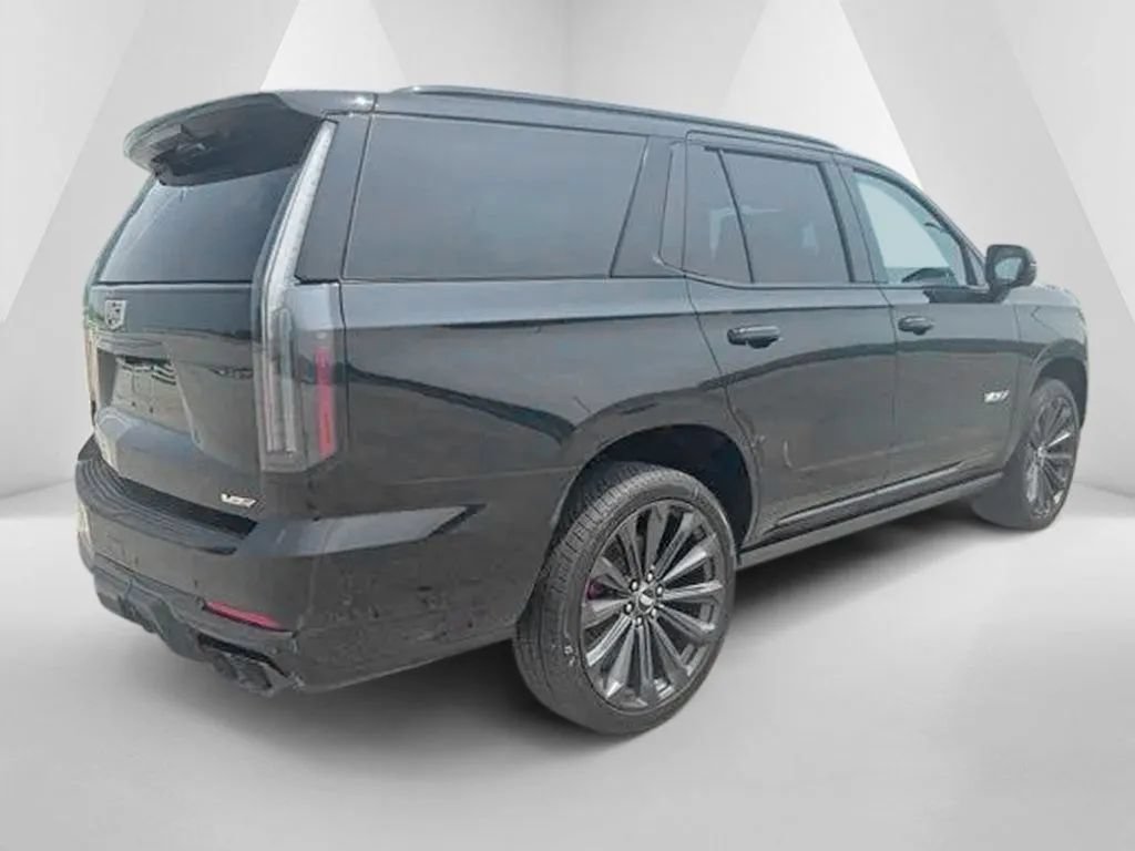 New 2026 Cadillac Escalade V AWD/4WD image 7