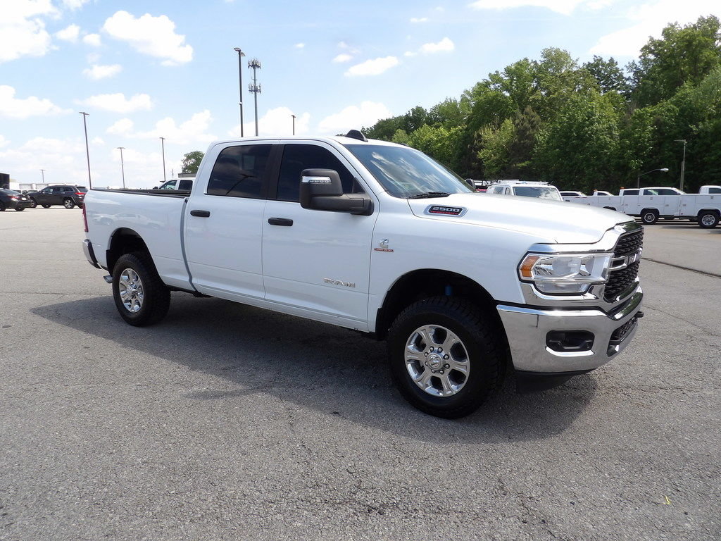 Used 2024 RAM 2500 Big Horn w/ Off Road Package AWD/4WD image 10