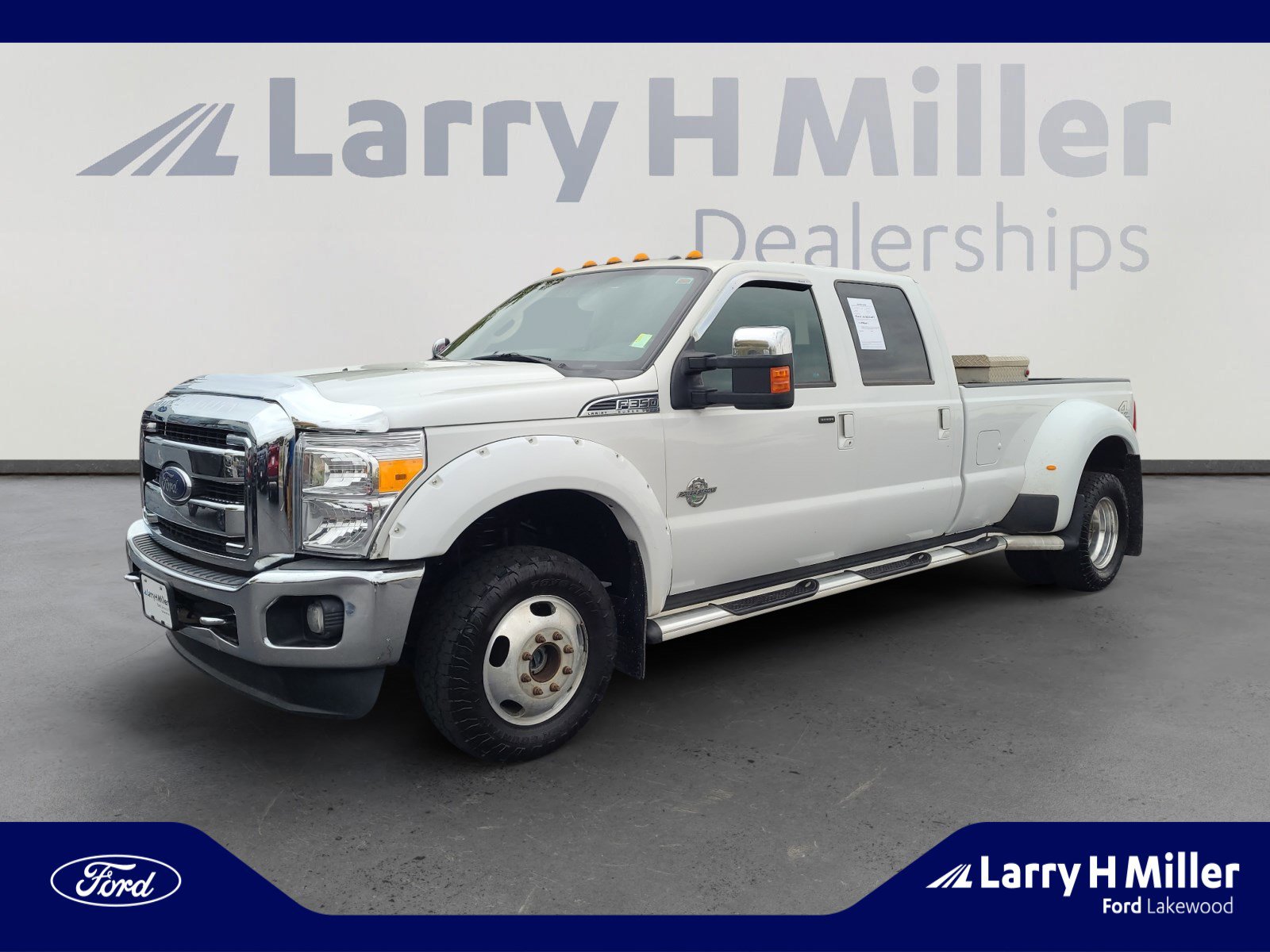 Used 2015 Ford F350 Lariat w/ Lariat Ultimate Package image 1