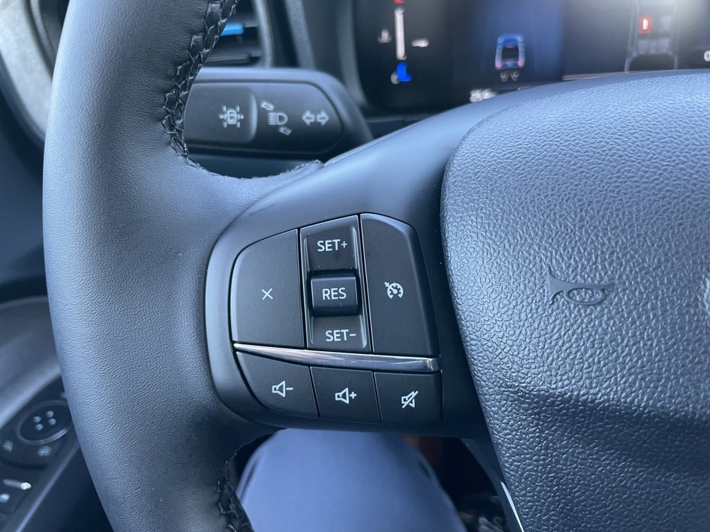 New 2025 Ford Maverick XLT w/ XLT Luxury Package image 22