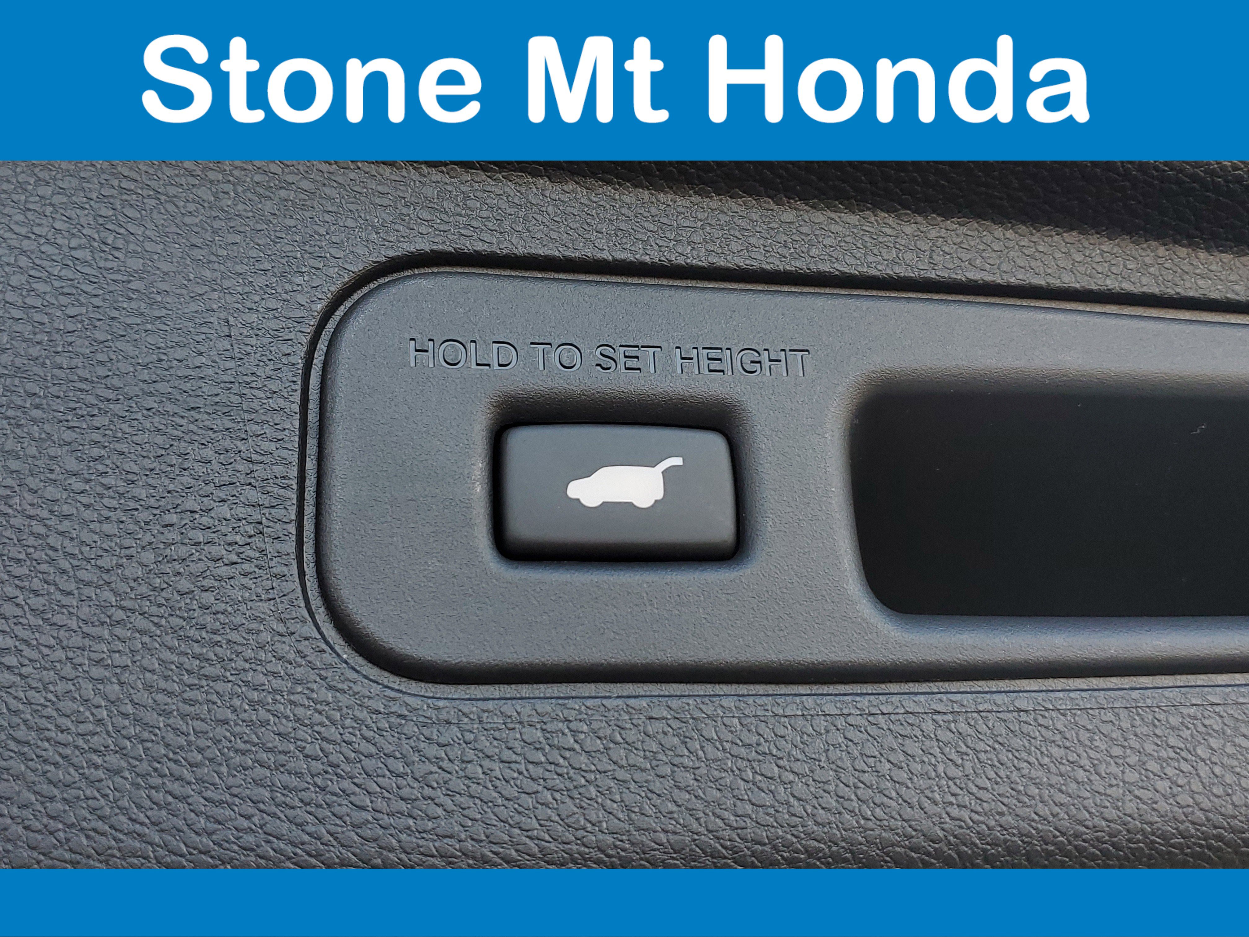 New 2026 Honda Odyssey Touring image 10