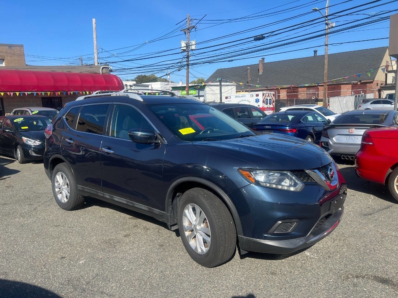 Used 2016 Nissan Rogue SV w/ SV Moonroof Package image 5