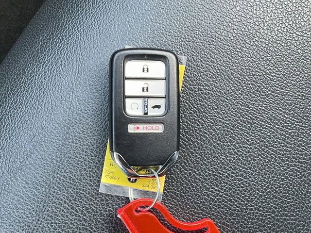 Used 2022 Honda Pilot Touring image 31