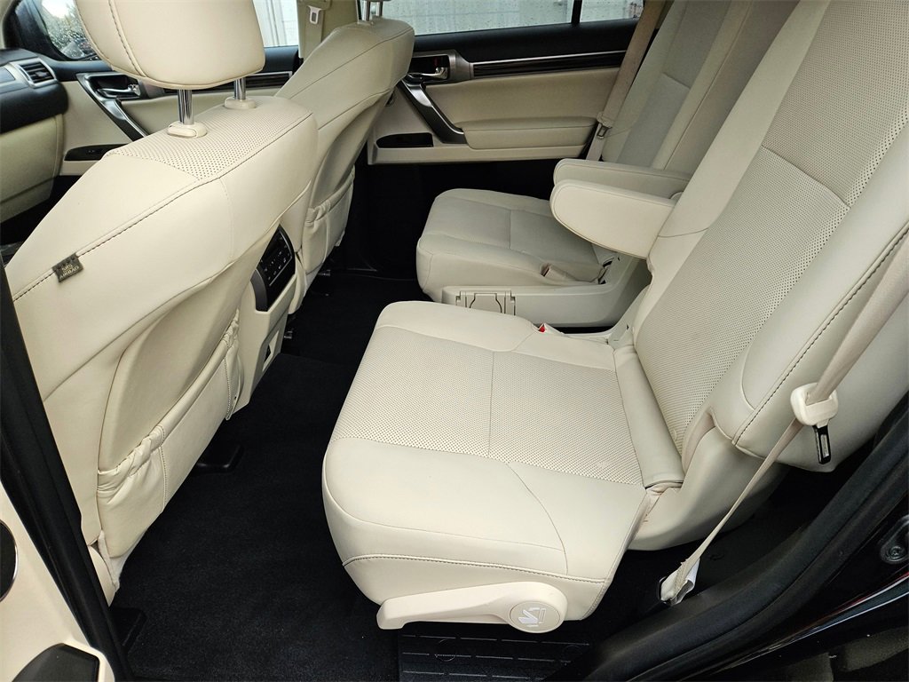Used 2023 Lexus GX 460 Premium image 14