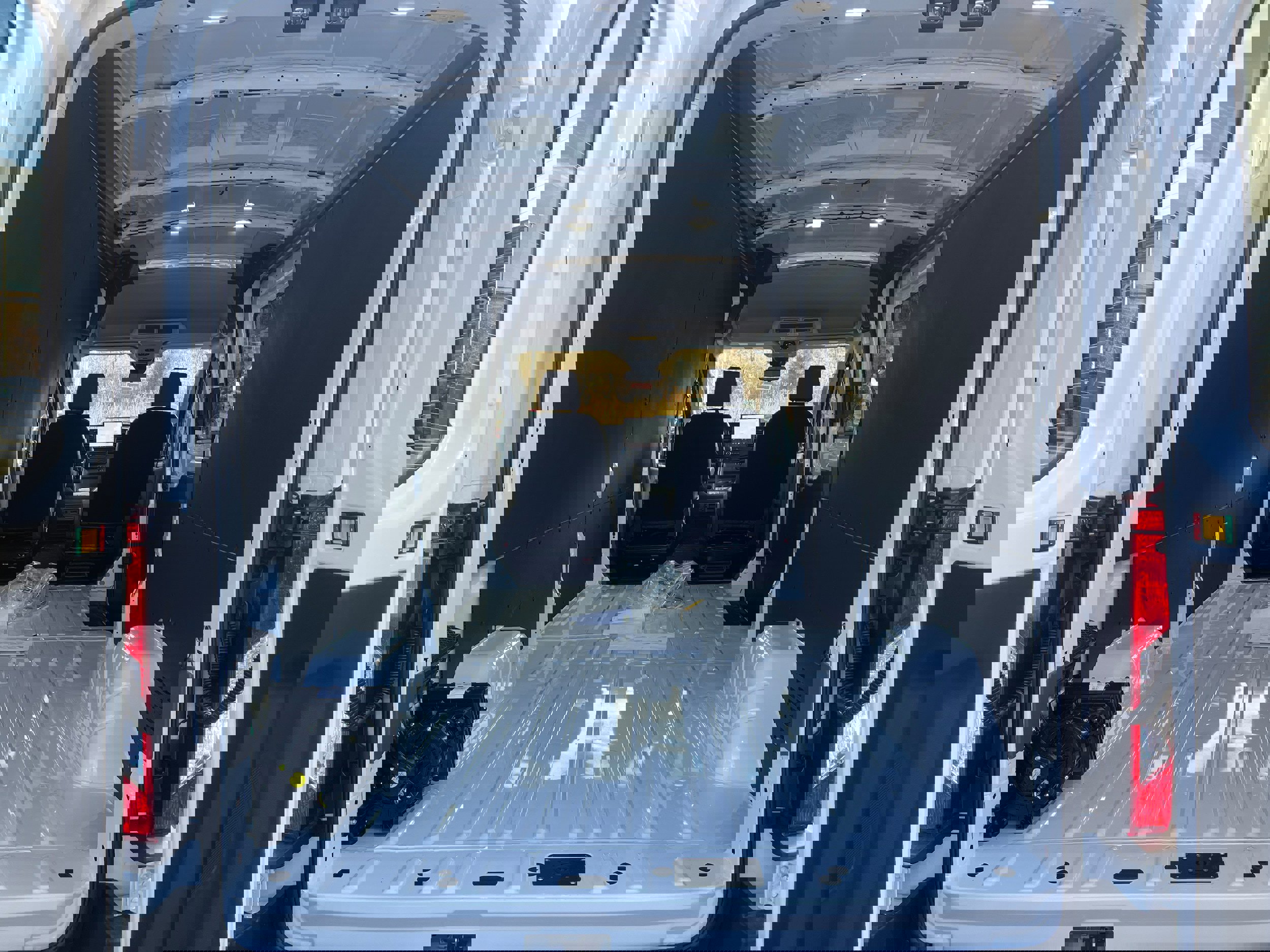 New 2026 Ford Transit 250 148 Medium Roof image 11