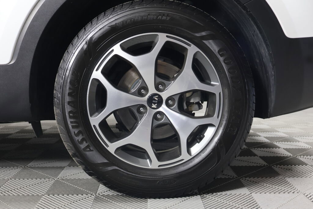 Used 2020 Kia Telluride EX image 7