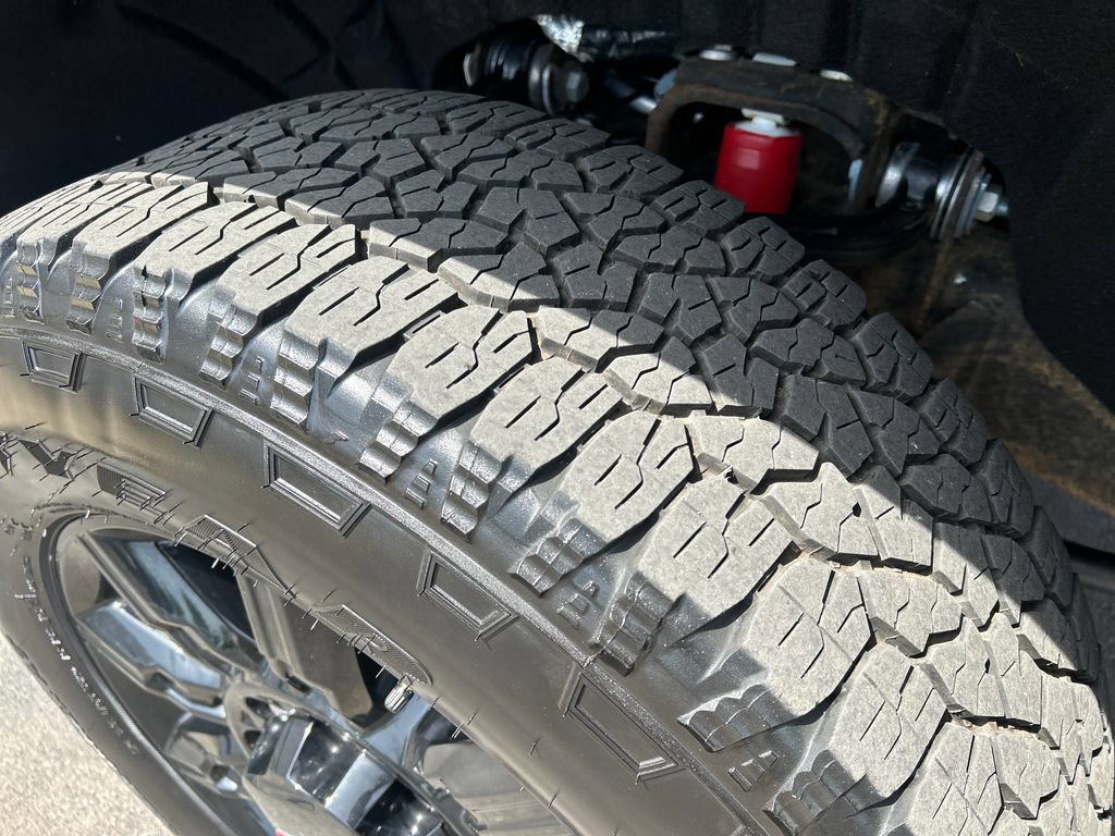 Certified 2025 GMC Sierra 2500 AT4 AWD/4WD image 49