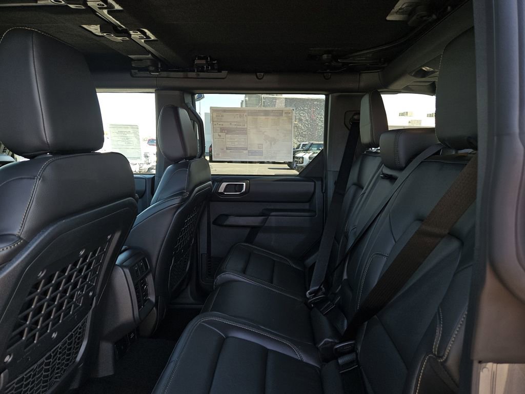 New 2025 Ford Bronco Badlands image 19