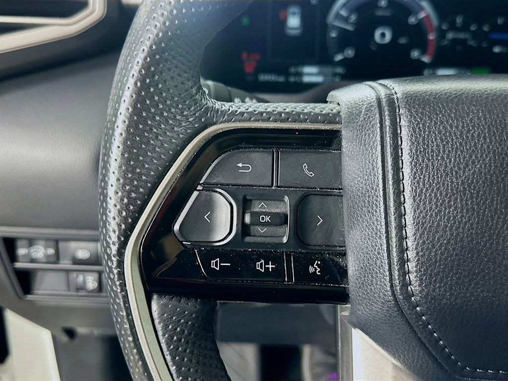 Used 2023 Toyota Sequoia SR5 w/ SR5 Premium Package image 23