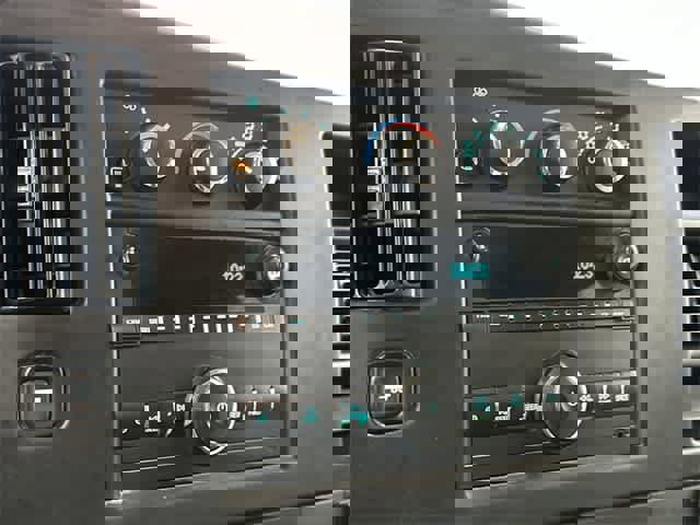 Used 2018 Chevrolet Express 3500 LT w/ LT Preferred Equipment Group image 20