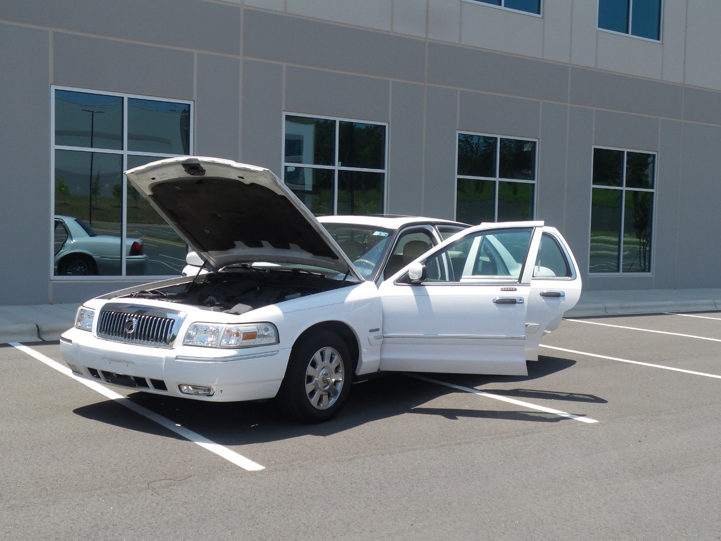 Used 2006 Mercury Grand Marquis LS RWD image 43