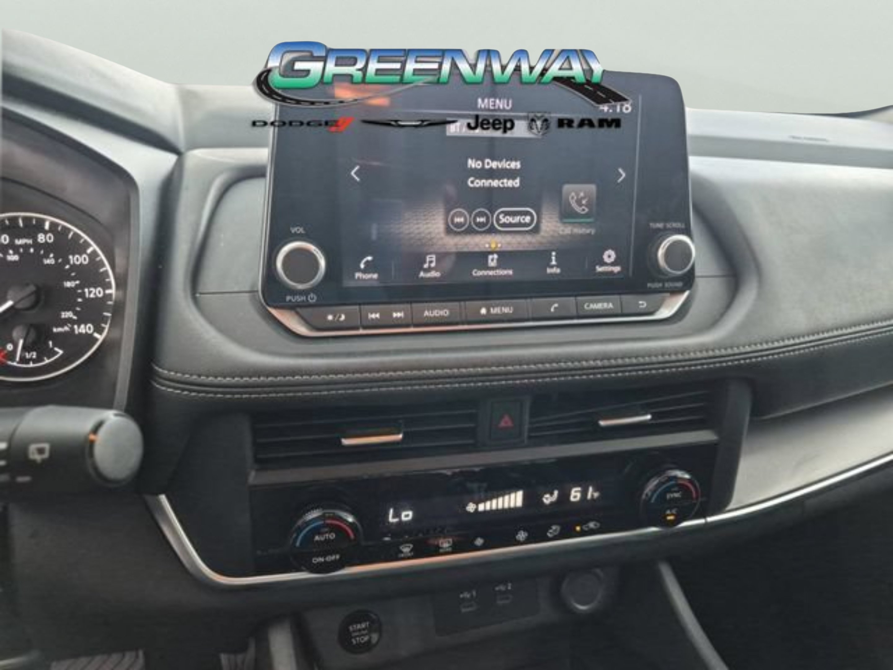 Used 2024 Nissan Rogue SV AWD/4WD image 17