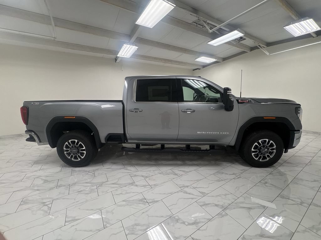 New 2026 GMC Sierra 2500 SLE w/ SLE Value Package; AWD/4WD image 9