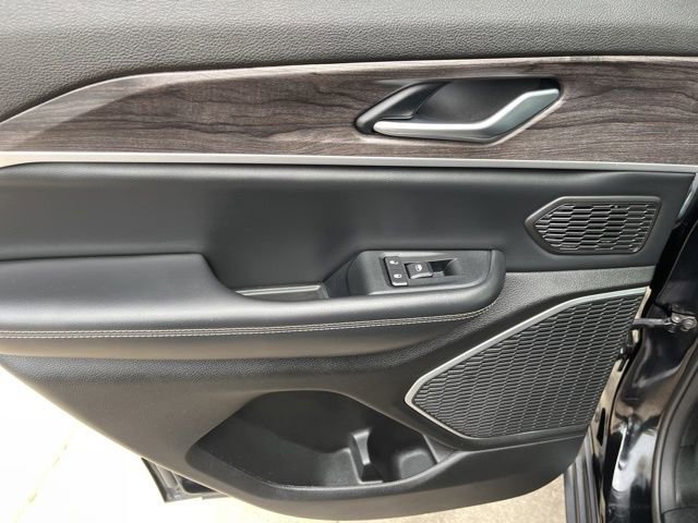 Used 2023 Jeep Grand Cherokee 4WD 4xe image 33