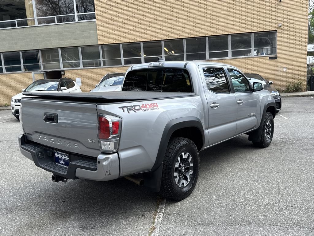 Used 2020 Toyota Tacoma TRD Off-Road w/ Technology Package AWD/4WD image 4