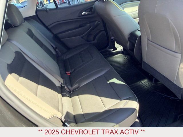 Used 2025 Chevrolet Trax ACTIV w/ Driver Confidence Package FWD image 12