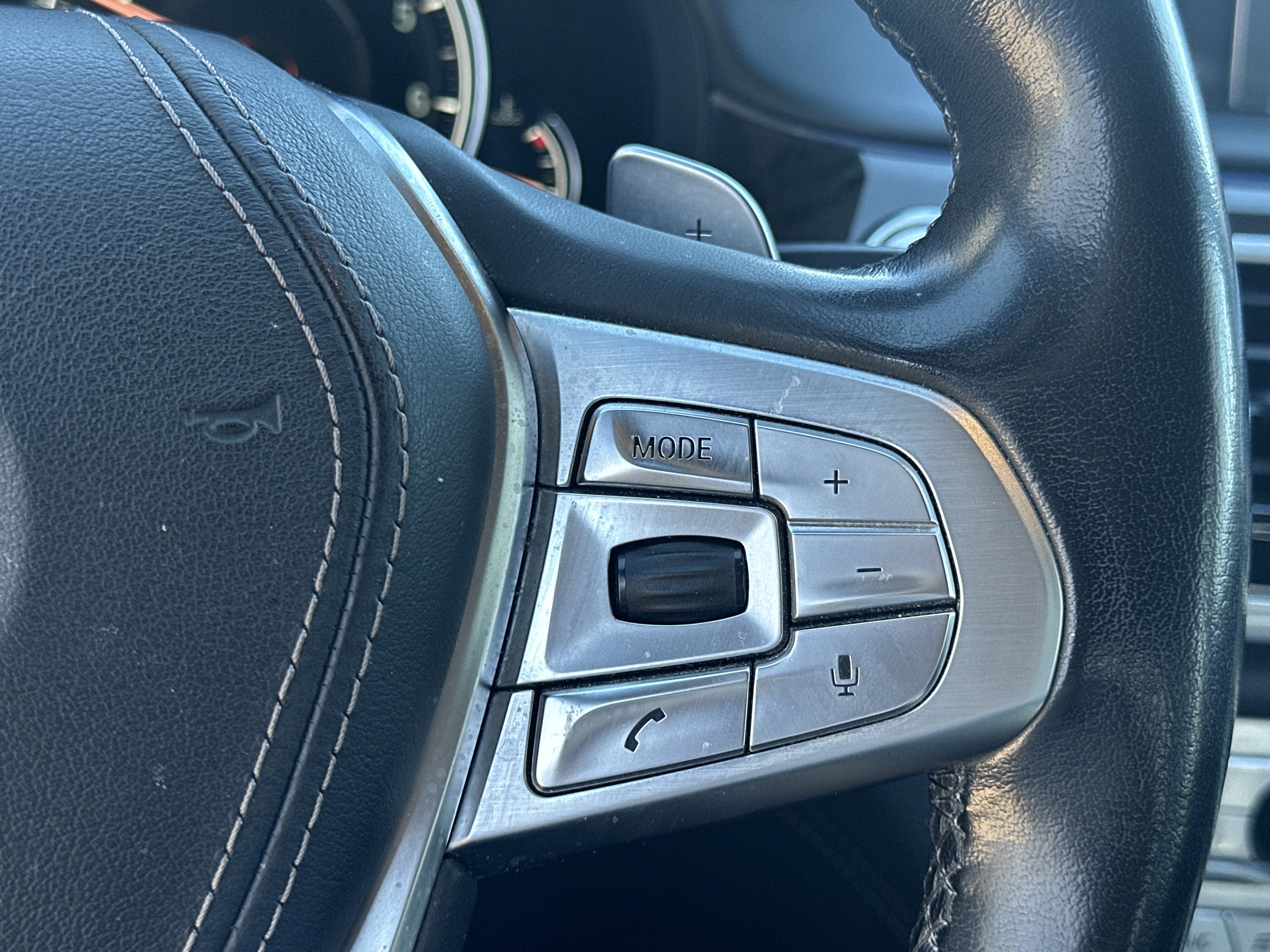 Used 2017 BMW 750i xDrive image 13