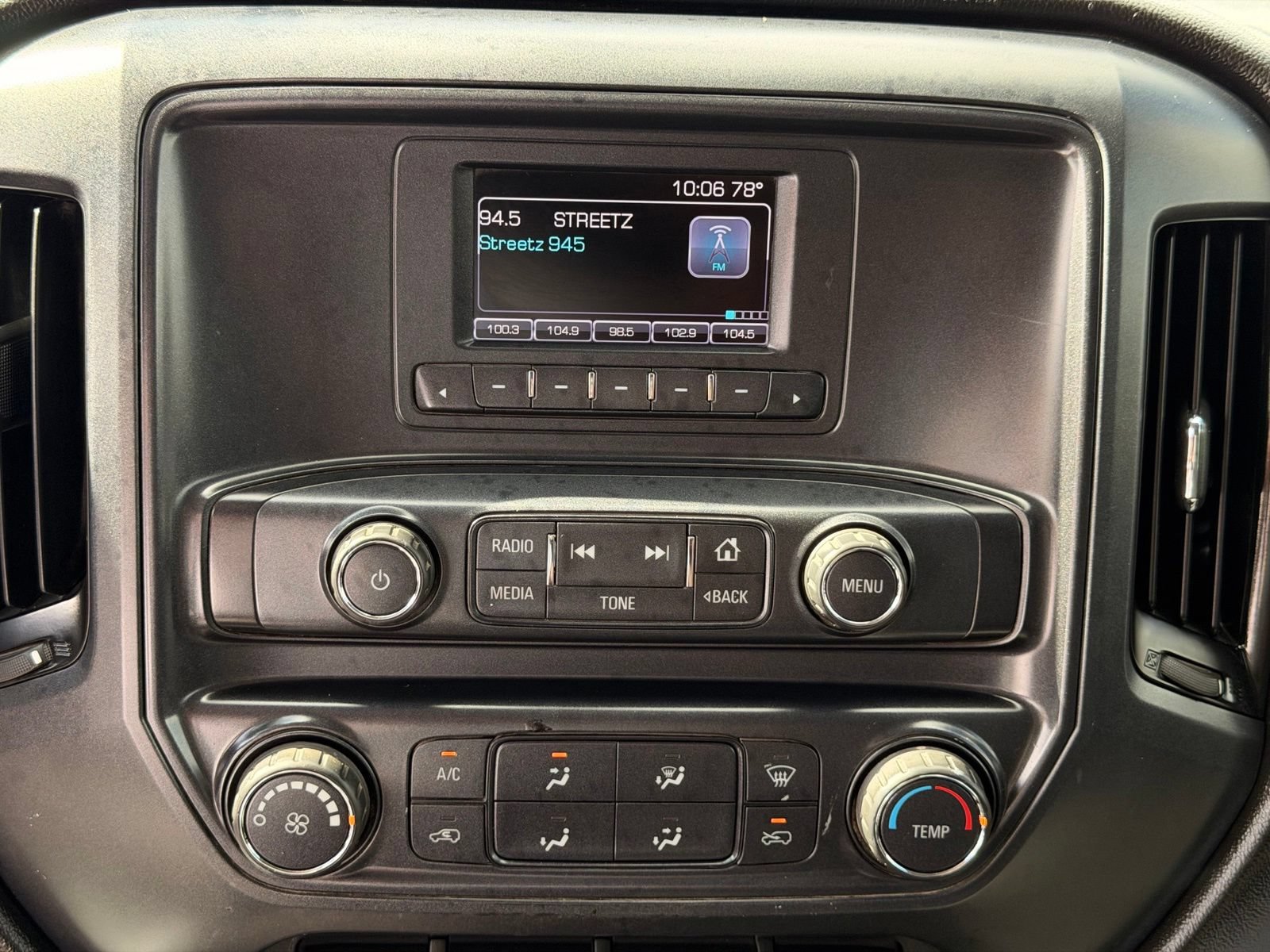 Used 2016 Chevrolet Silverado 1500 W/T w/ Trailering Package RWD image 19
